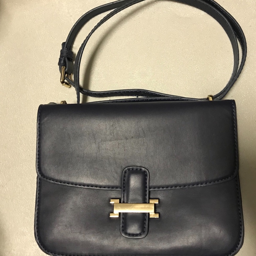 Mango H initial leather crossbag